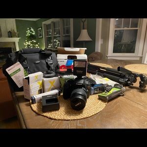 Canon Rebel T5 with all accessories